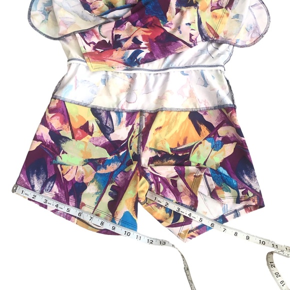 Eleven by Venus Williams Abstract Multicolor Skort Side Pockets Size M - Picture 7 of 7